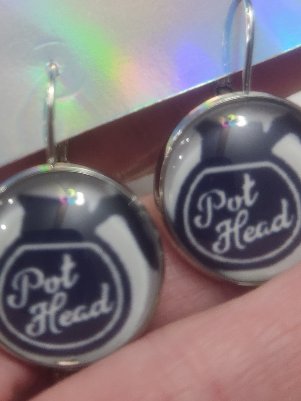 Pot Head Round Earrings